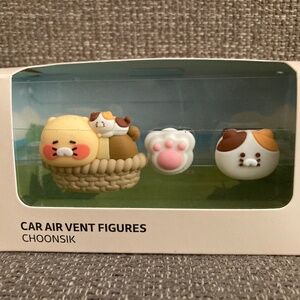 Car vent figures